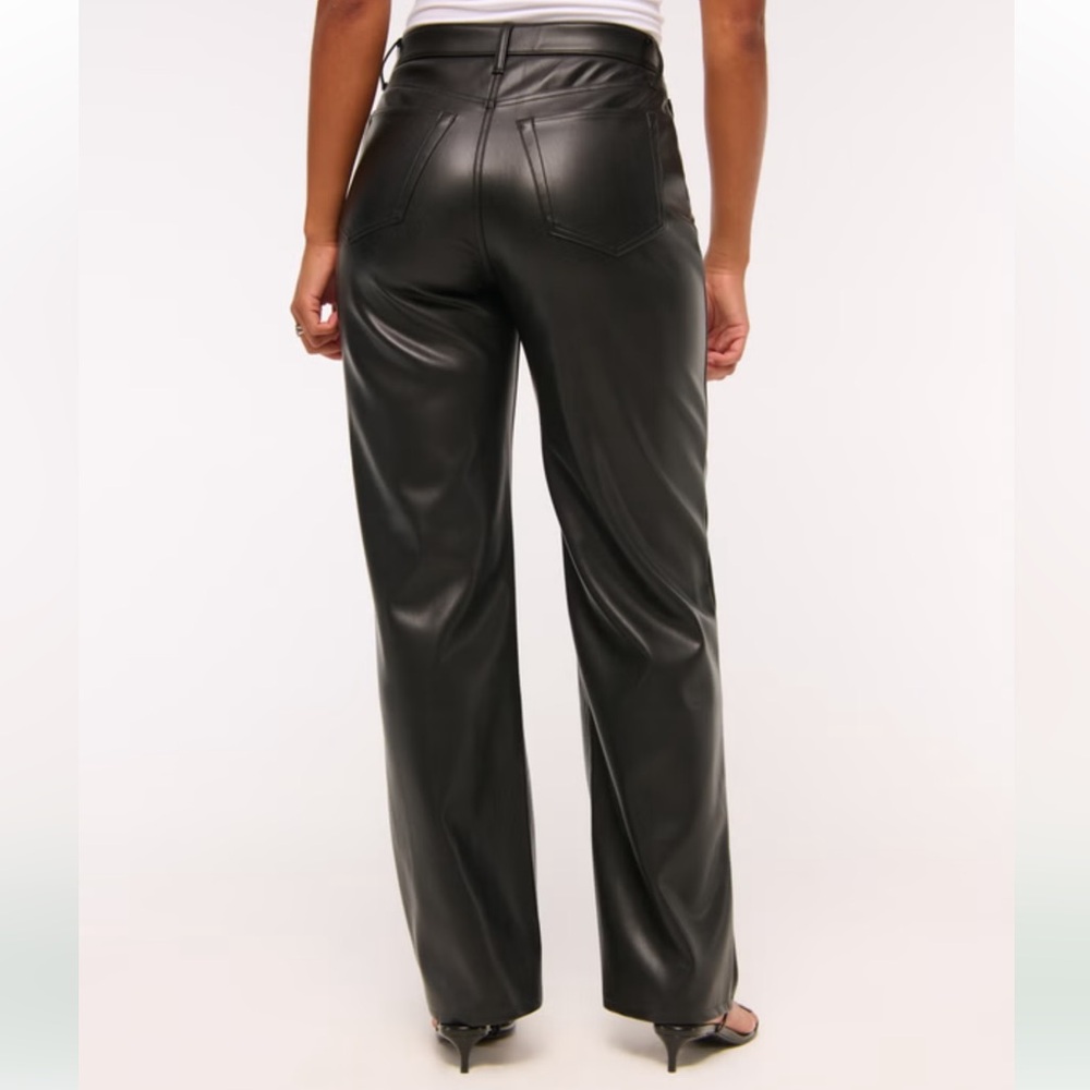 TALL NWT Curve Love High Rise 90s Relaxed Vegan Leather Pant - Picture 5 of 7